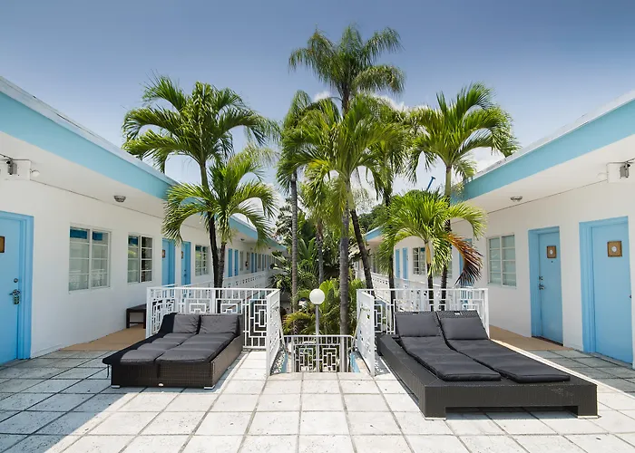 Aqua Hotel & Suites